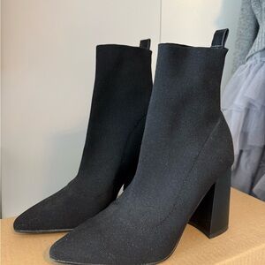 Steve Madden Meluna Black Ankle Sock Booties Size 6